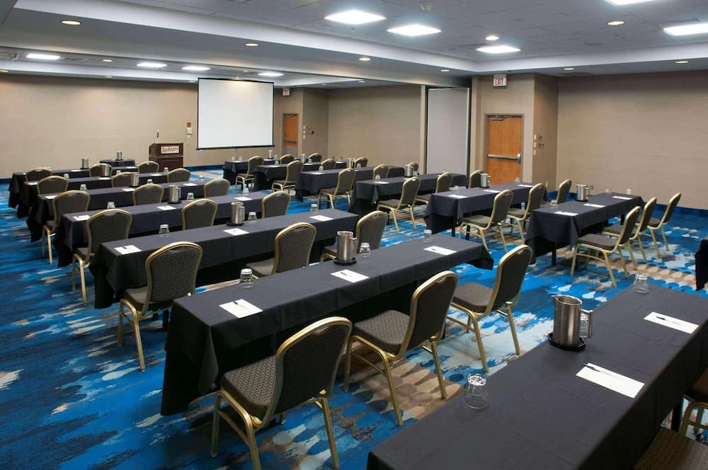 Meeting facility