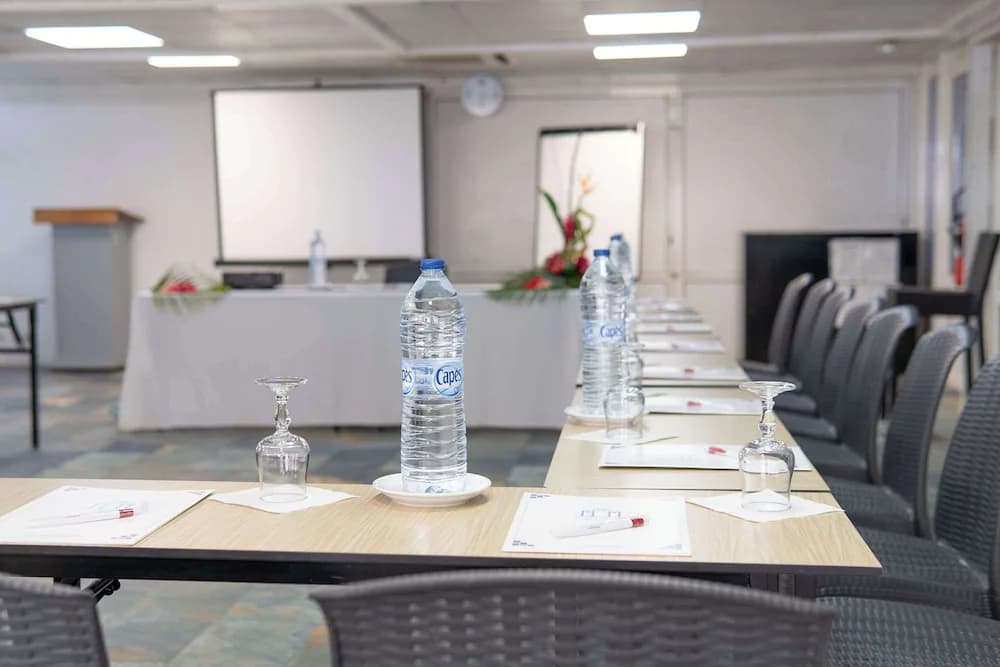 Meeting facility