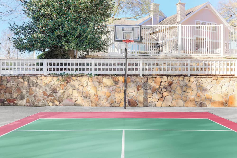 Sport court