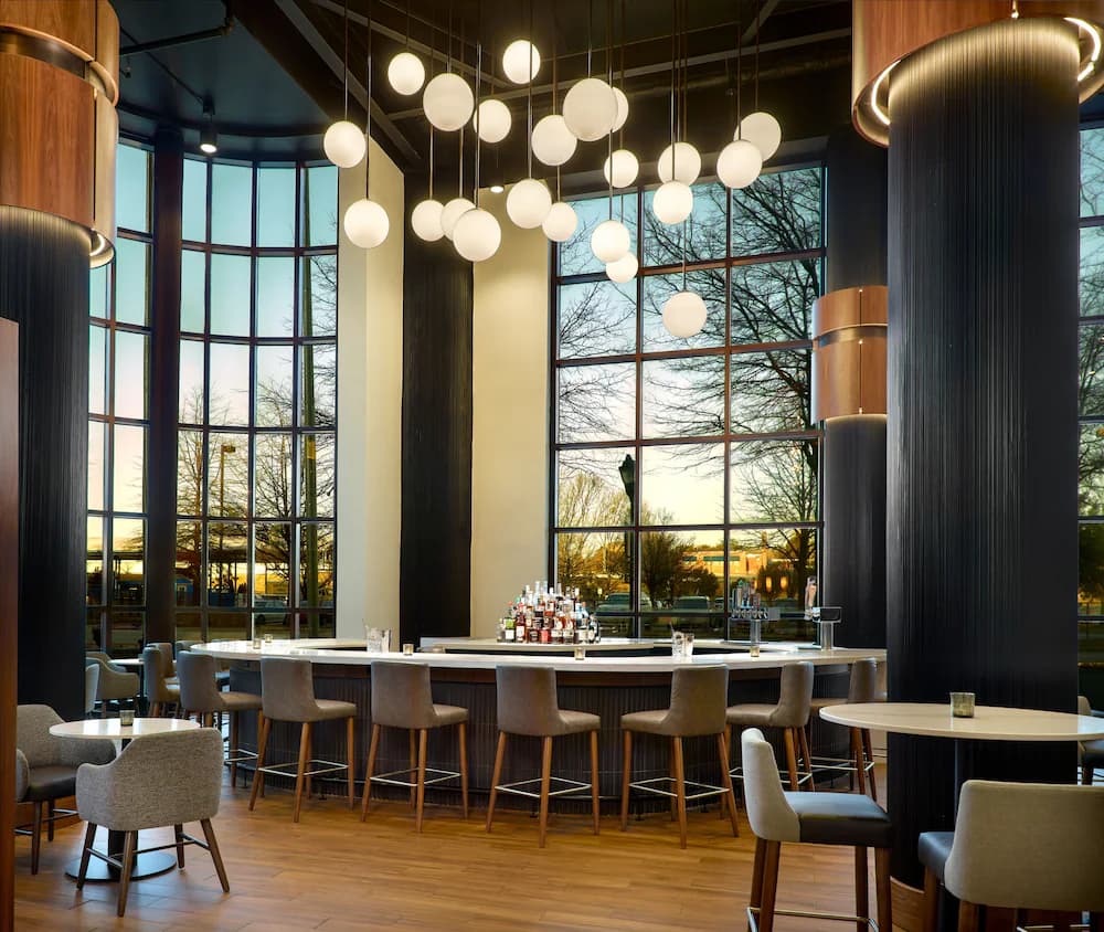 Lobby lounge