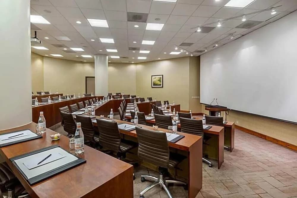 Meeting facility