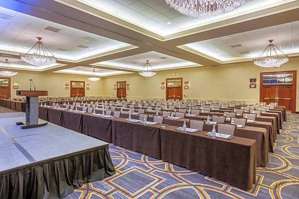 Meeting facility