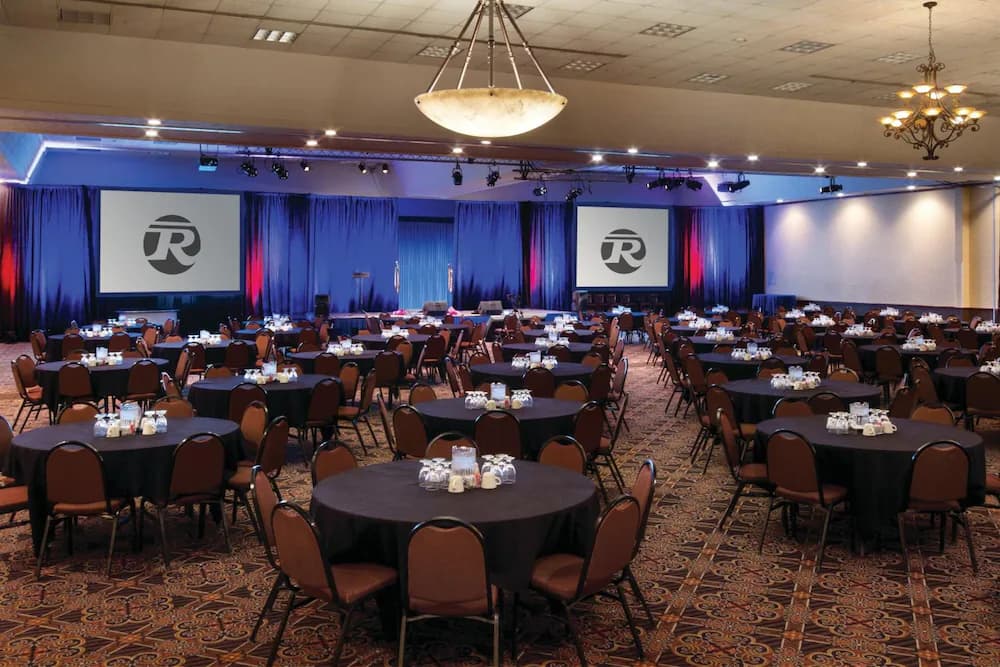 Banquet hall