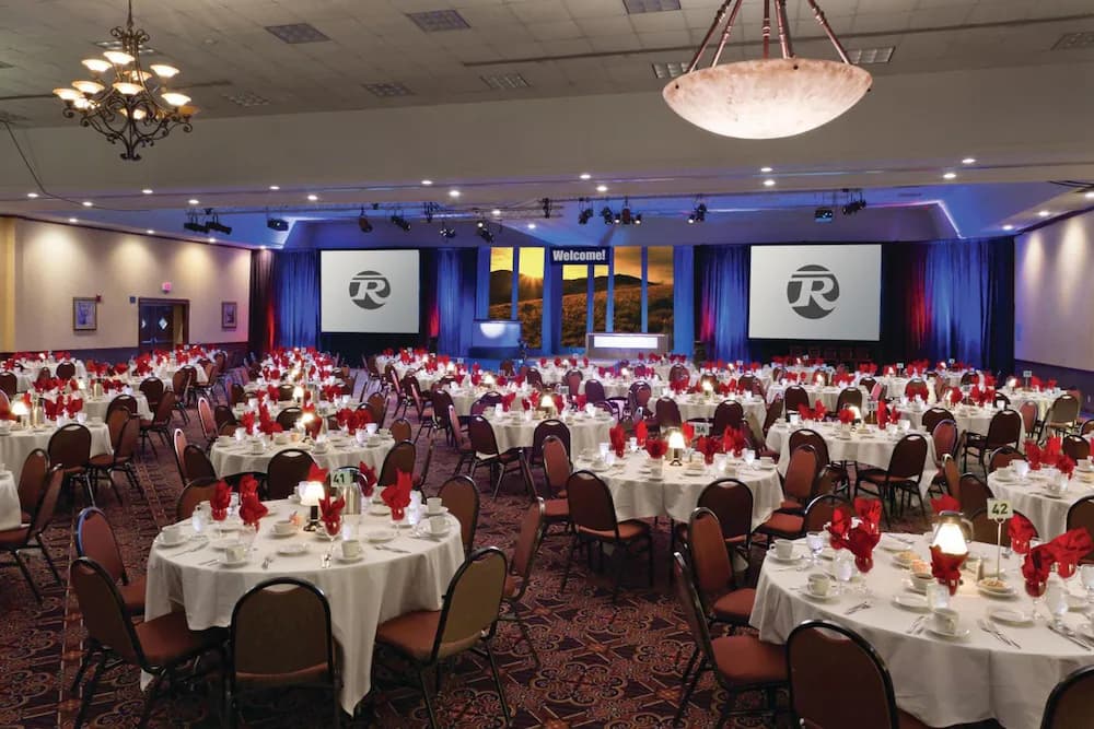 Banquet hall