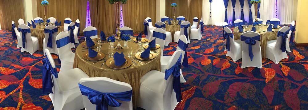 Banquet hall
