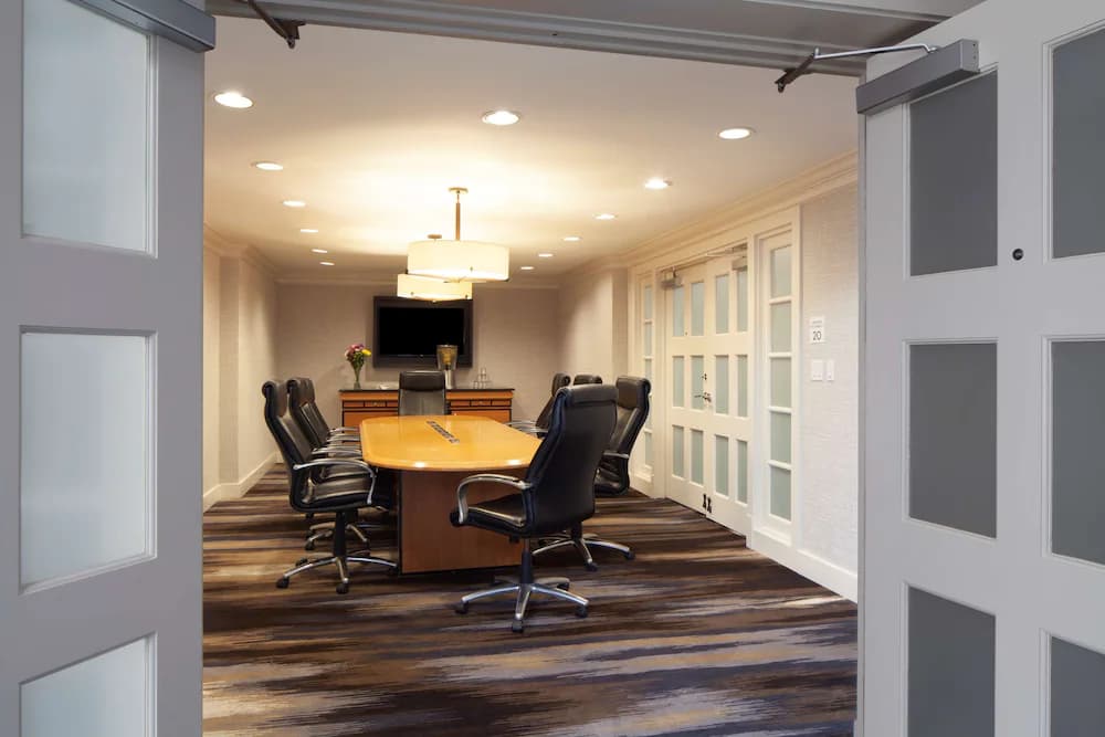 Meeting facility
