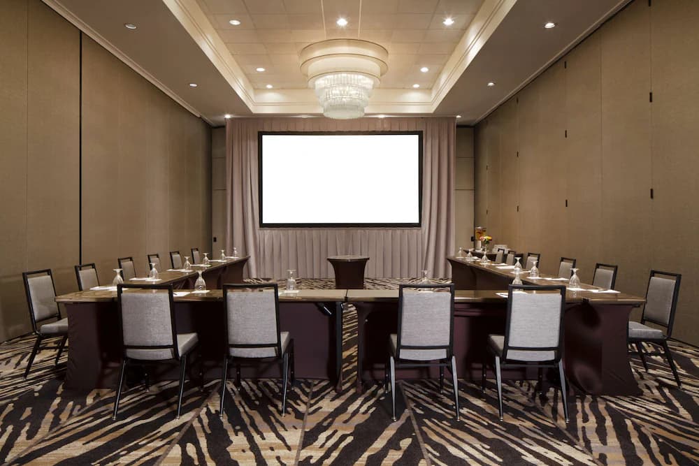 Meeting facility