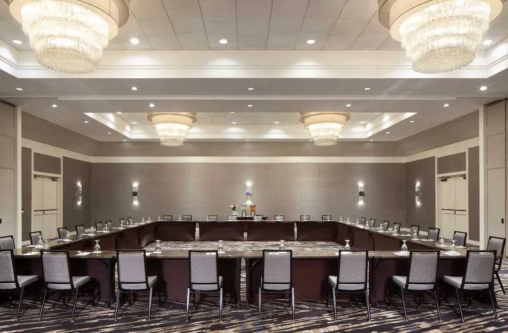 Meeting facility