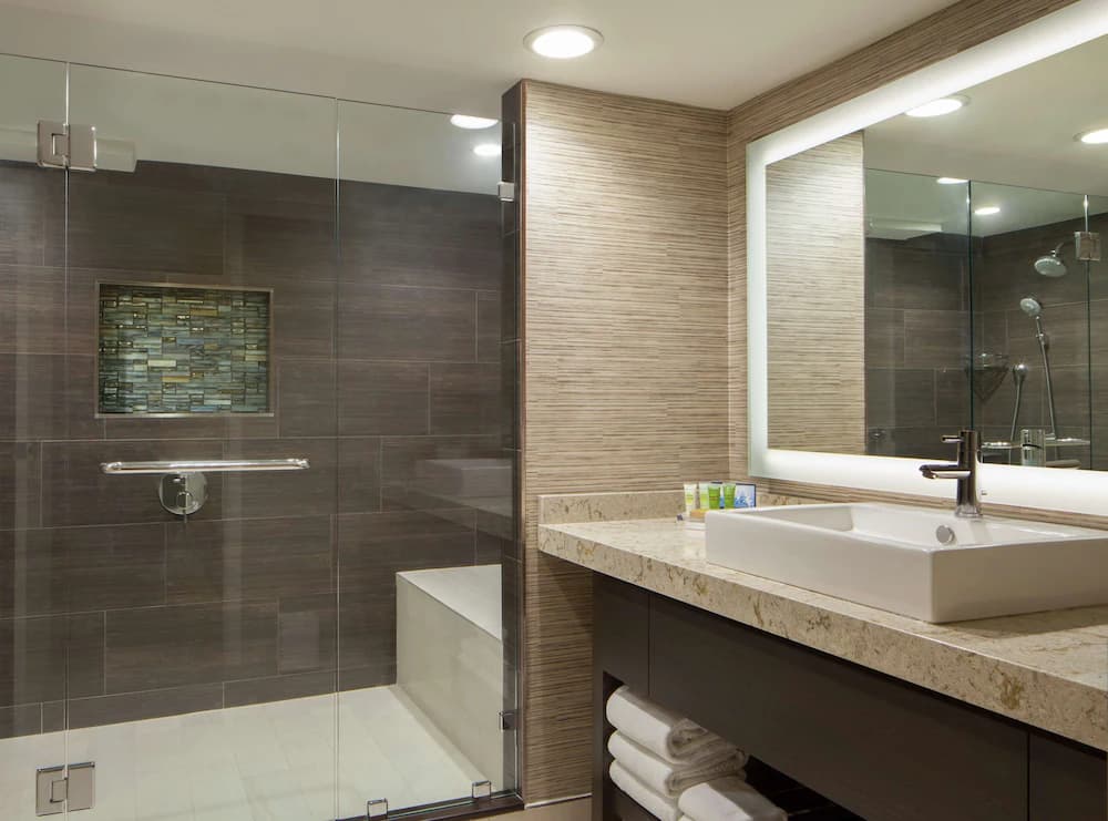 Bathroom shower