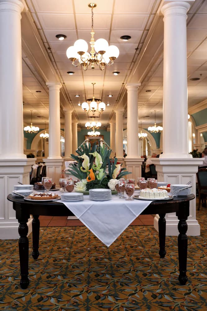 Breakfast buffet