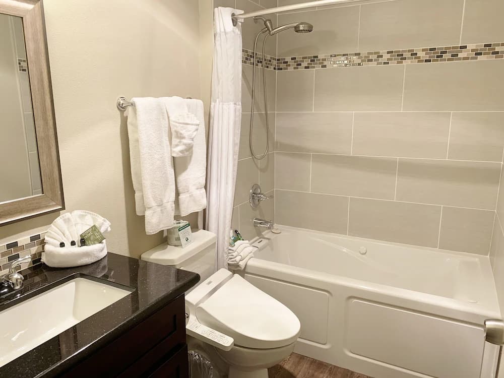 Jetted tub