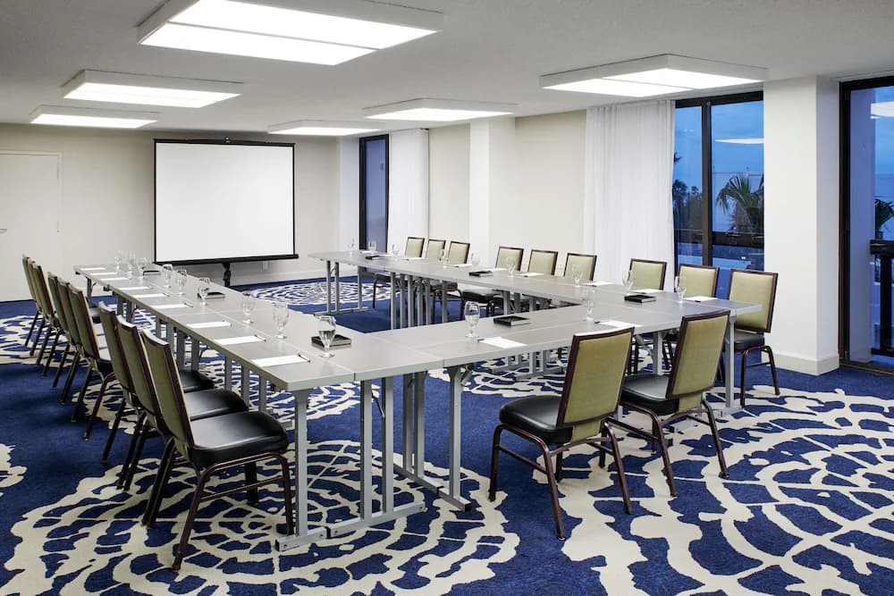 Meeting facility