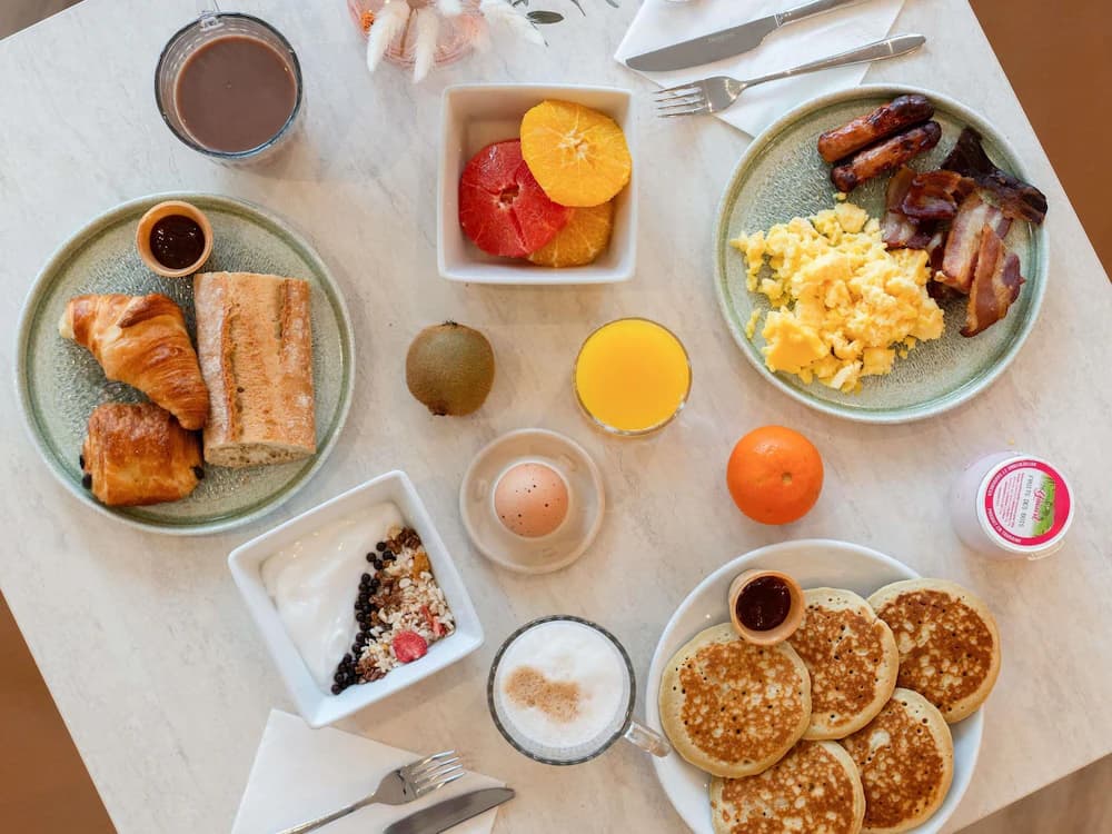 Breakfast area