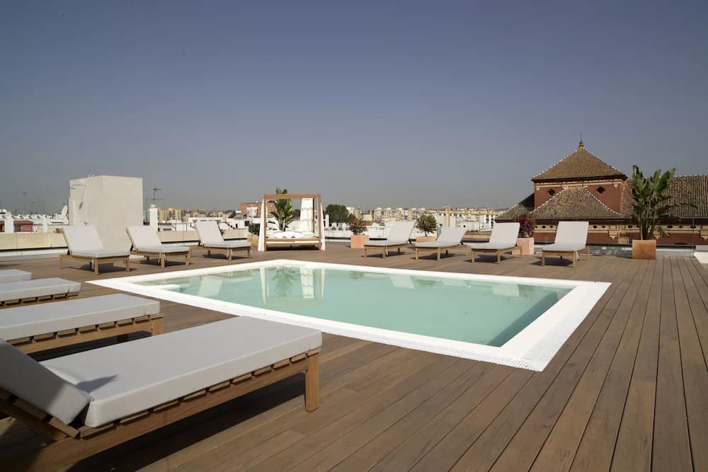 Rooftop pool