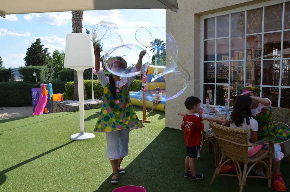 Children's play area - outdoor
