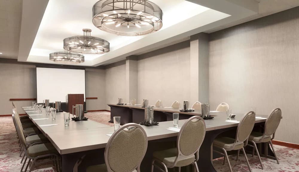 Meeting facility