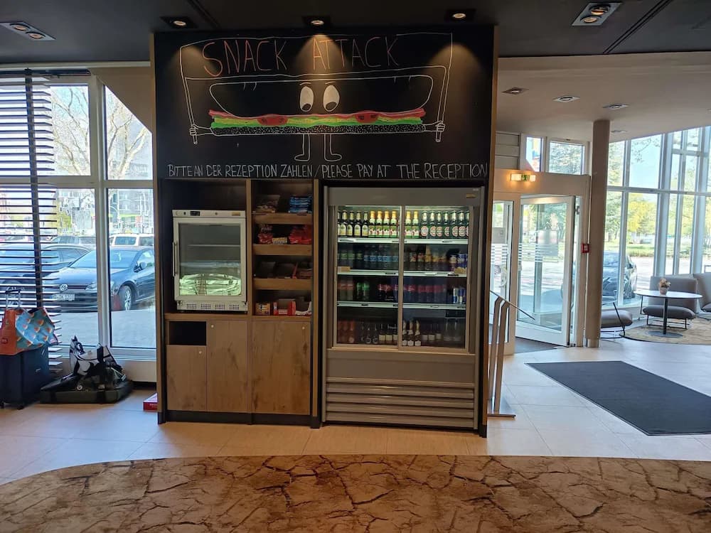 Snack bar
