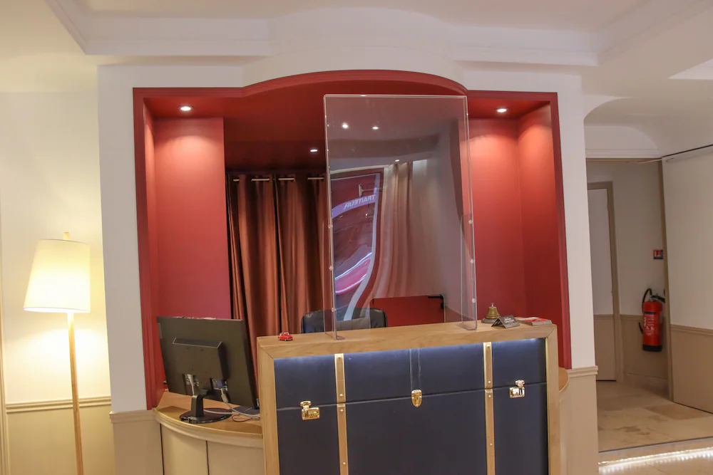 Reception hall