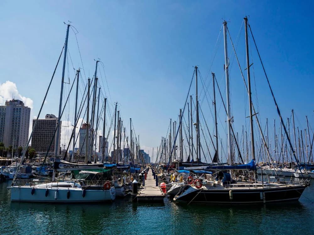 Marina