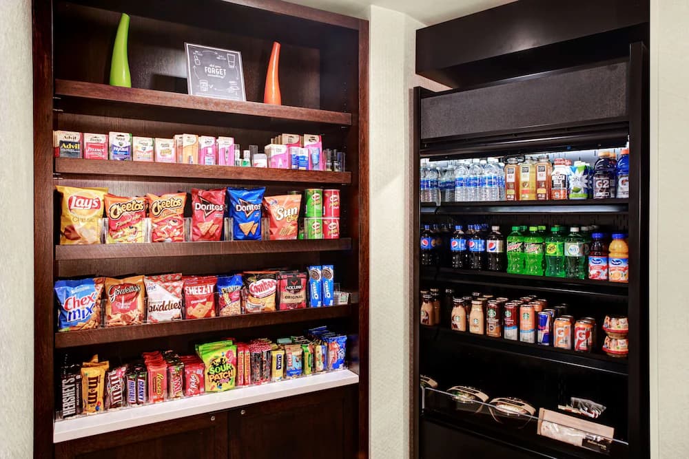Snack bar