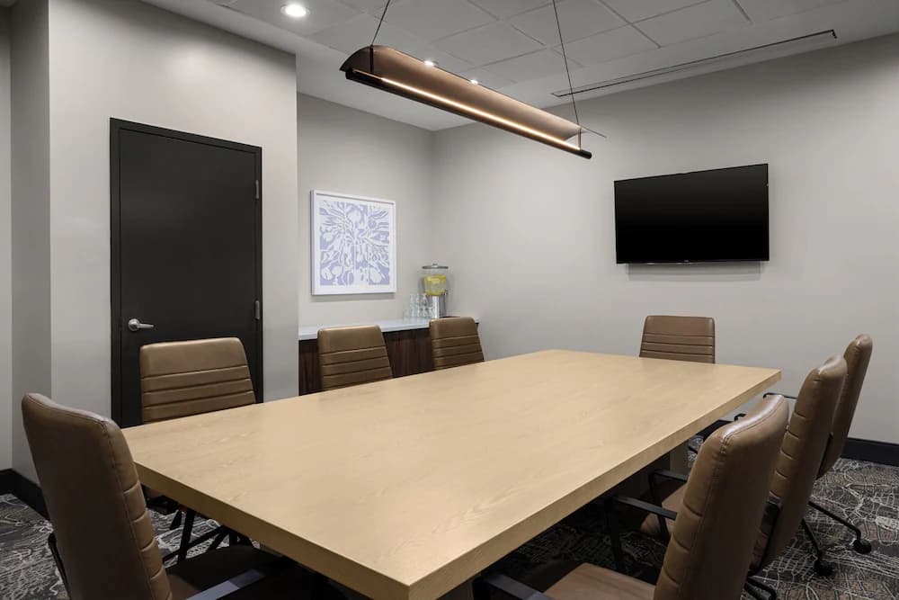 Meeting facility