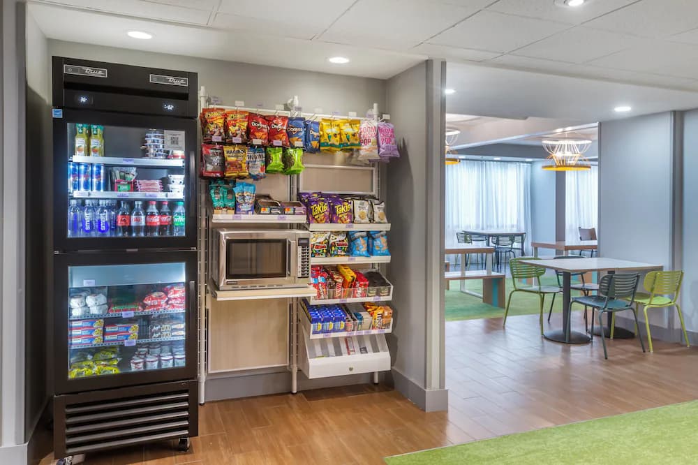 Snack bar