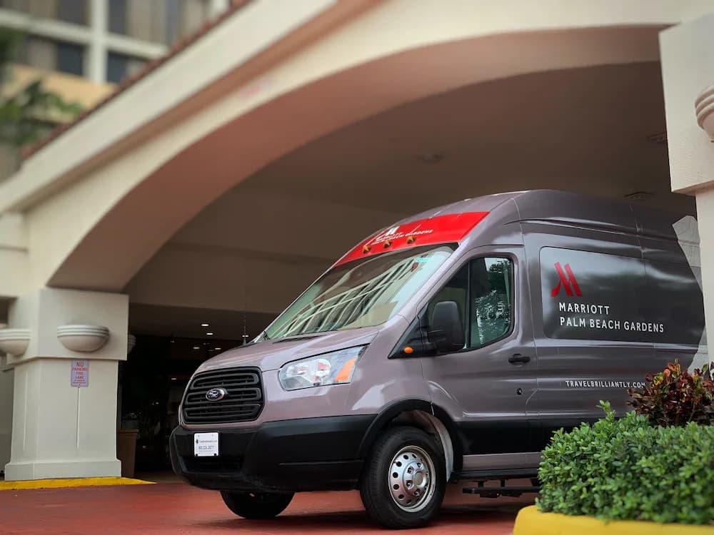 Shopping center shuttle