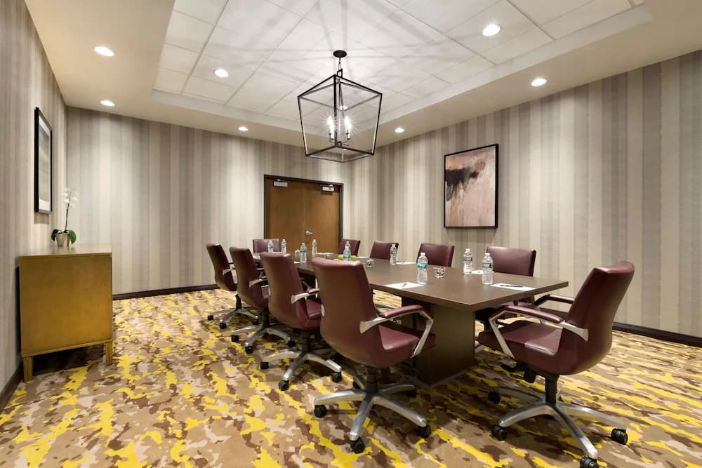 Meeting facility