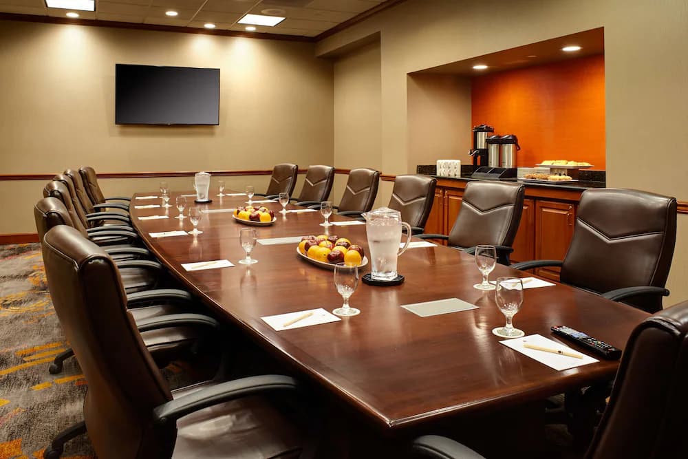 Meeting facility