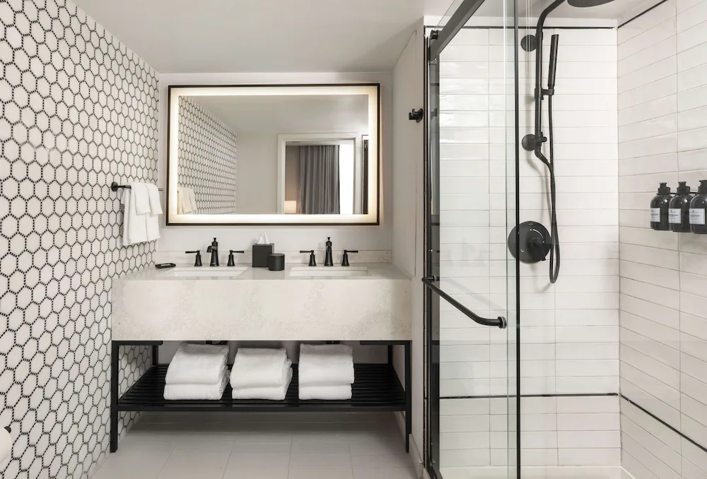 Bathroom shower