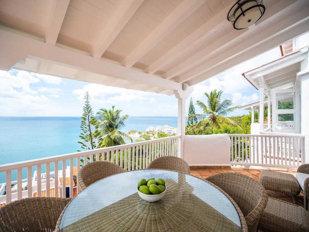 Beach/ocean view