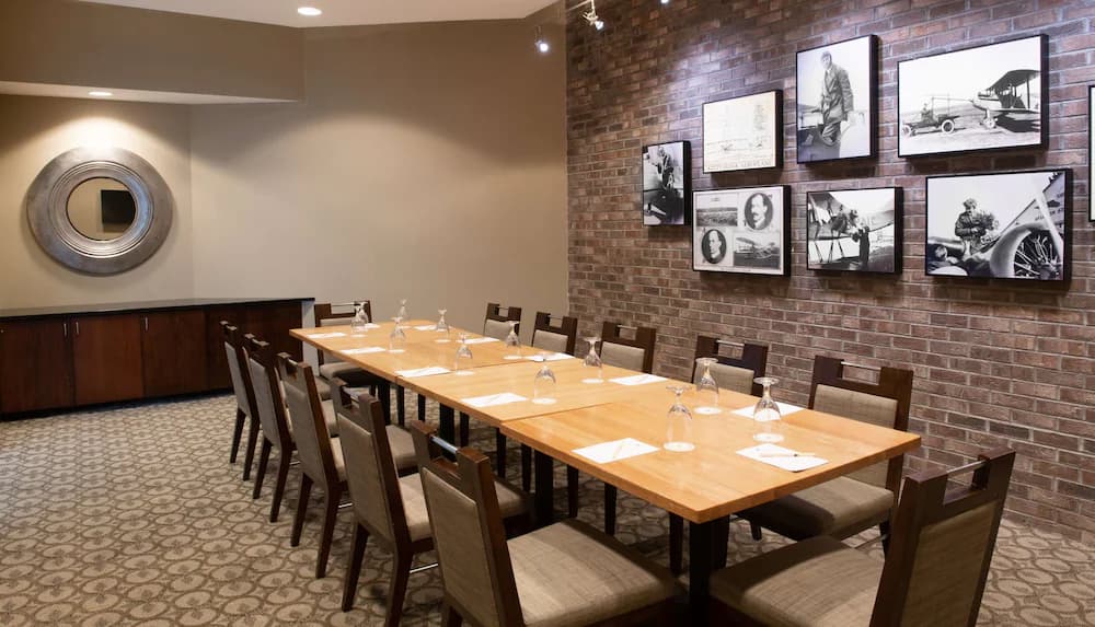 Meeting facility