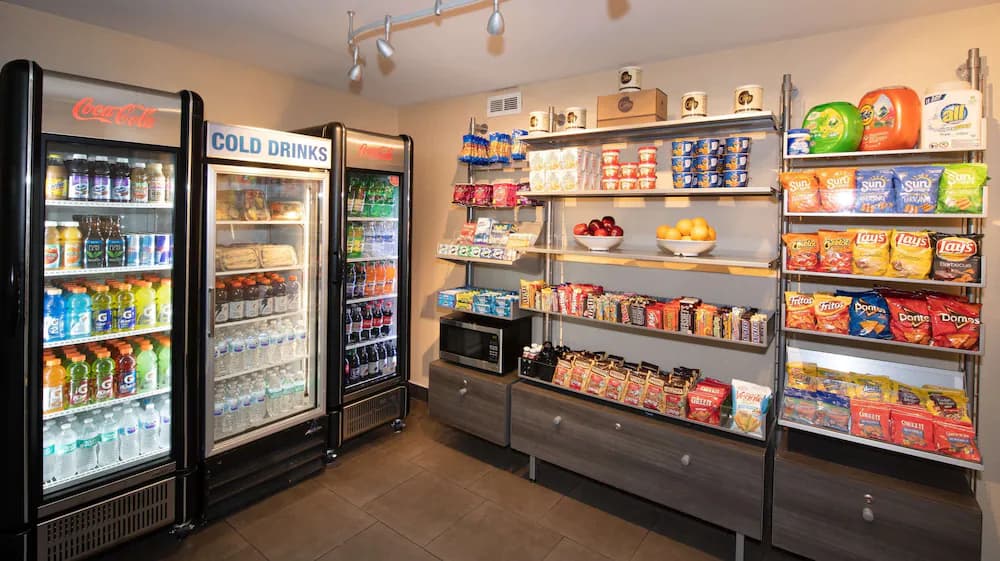Snack bar