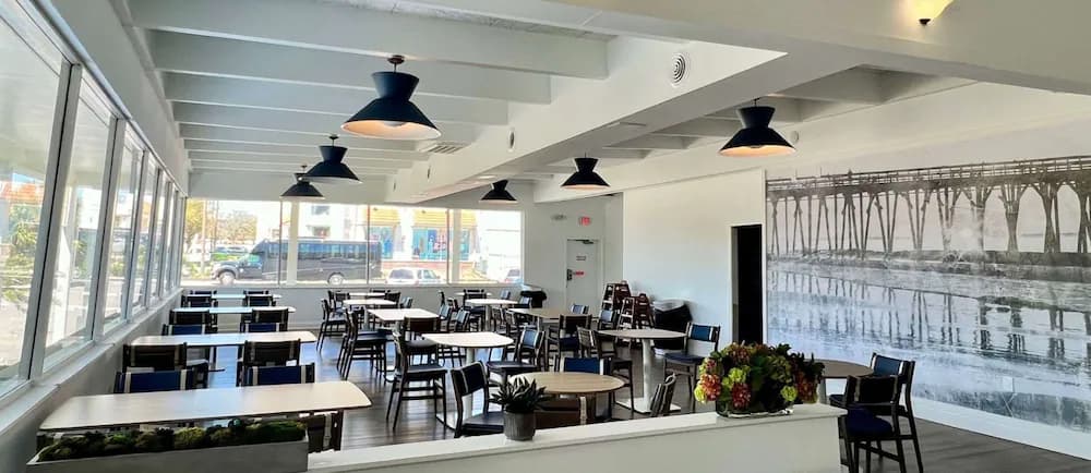 Breakfast area