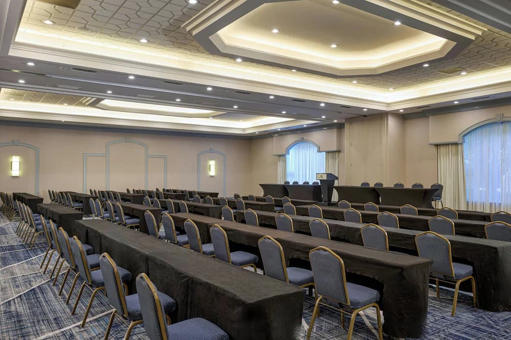 Meeting facility