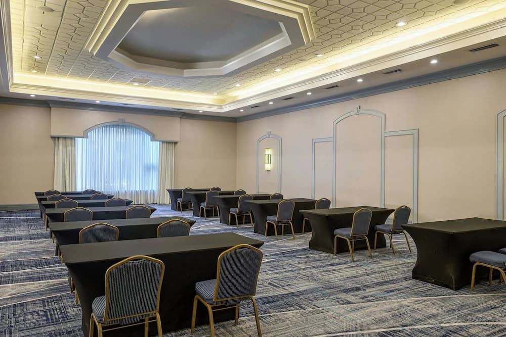 Meeting facility