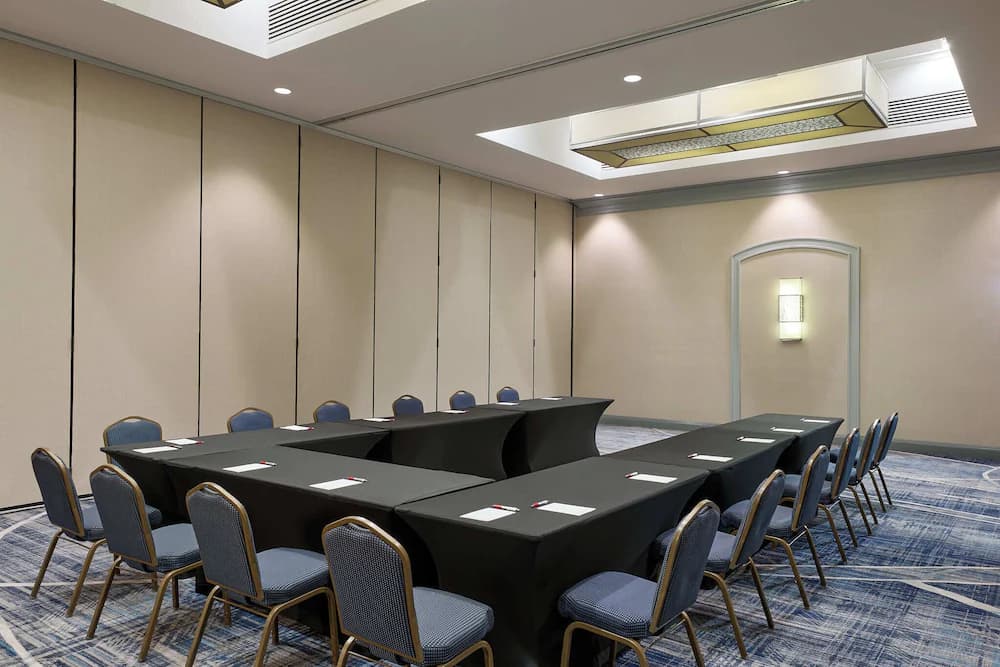 Meeting facility