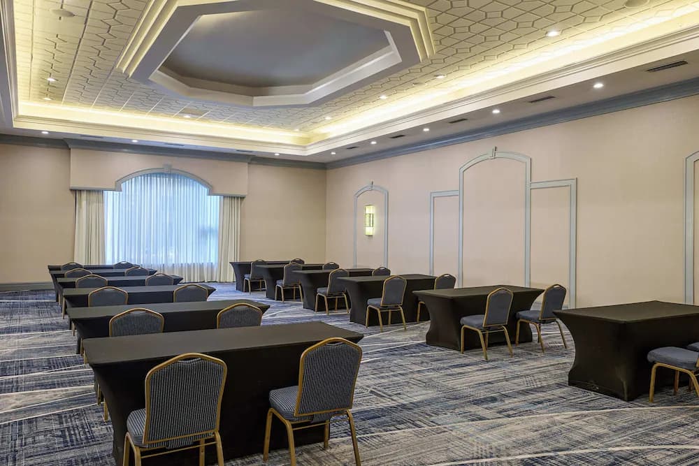 Meeting facility
