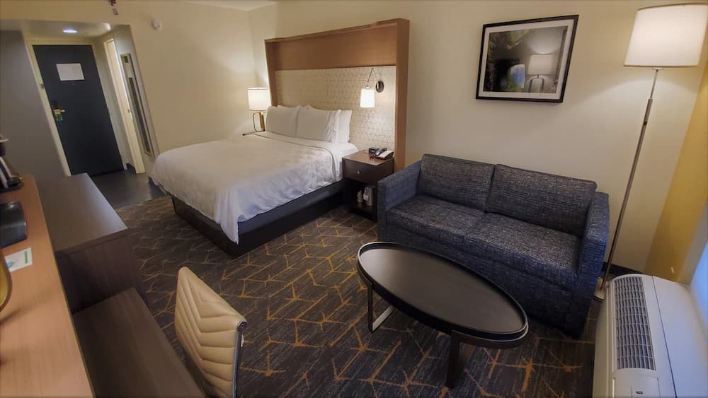 Room amenity