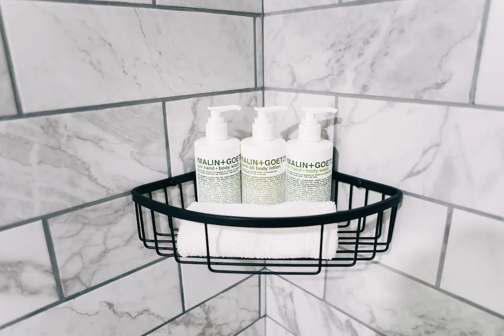 Bathroom amenities