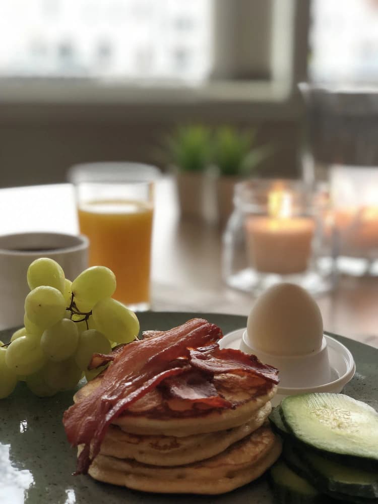 Breakfast meal