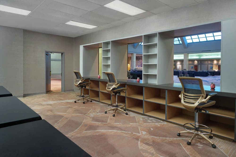 Meeting facility