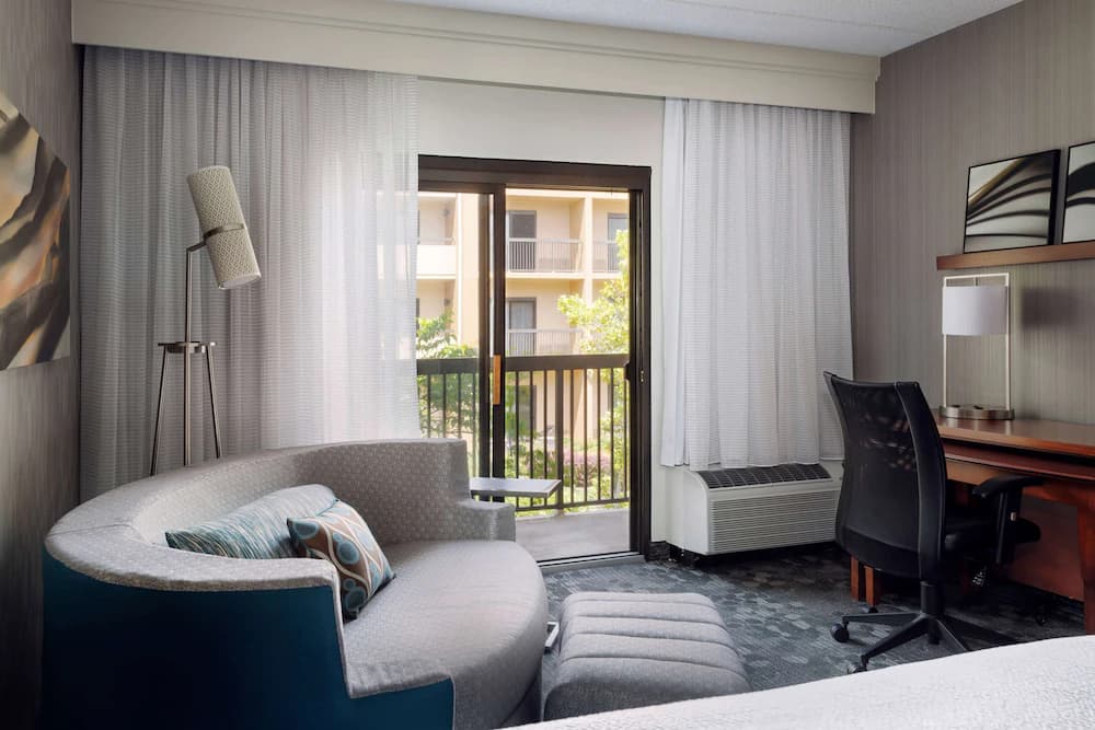 Room amenity
