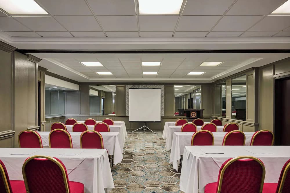 Meeting facility