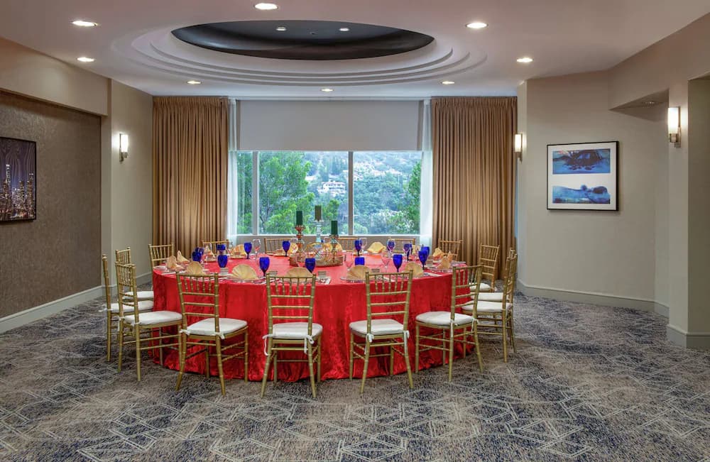 Meeting facility