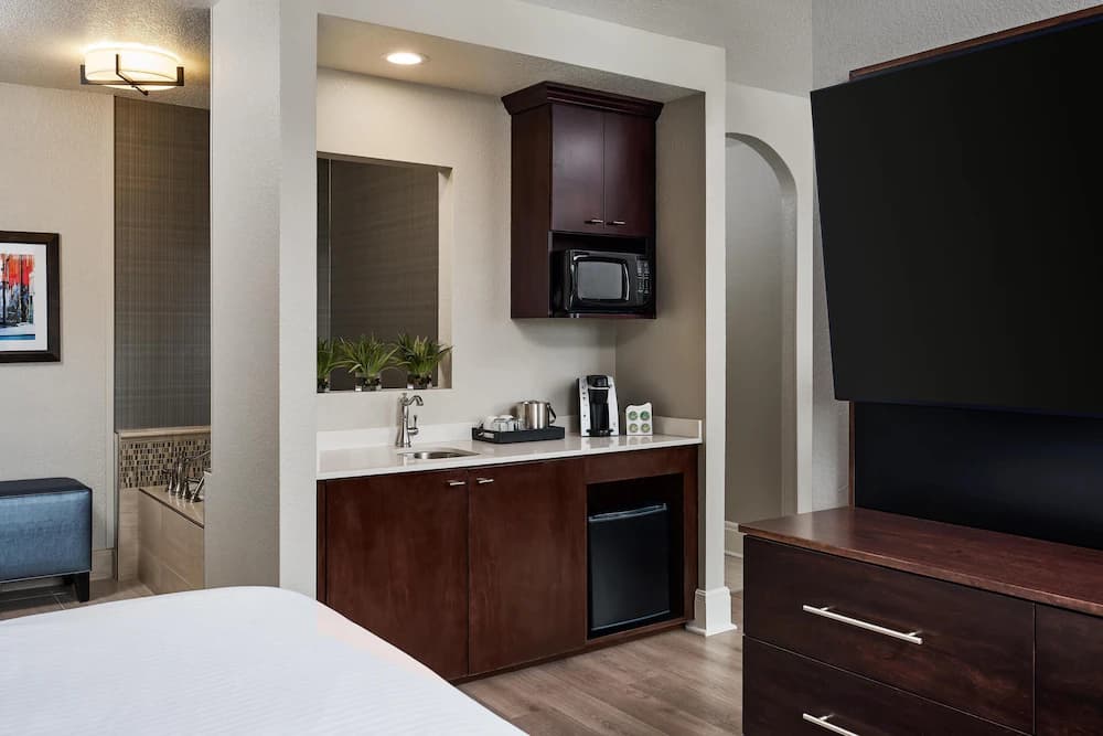 Minibar