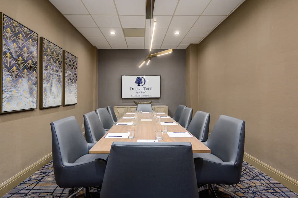Meeting facility