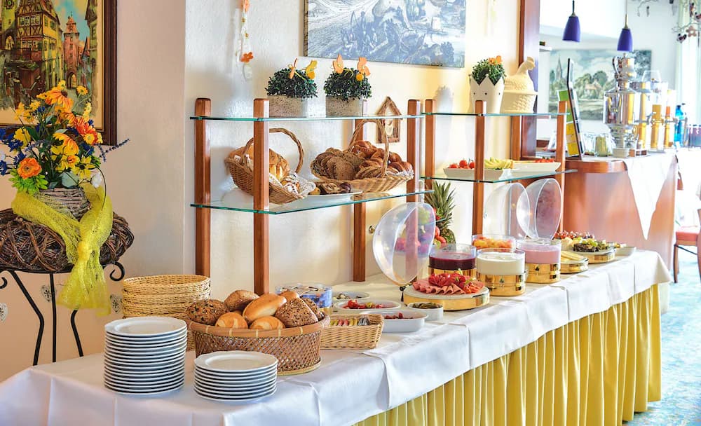 Breakfast buffet