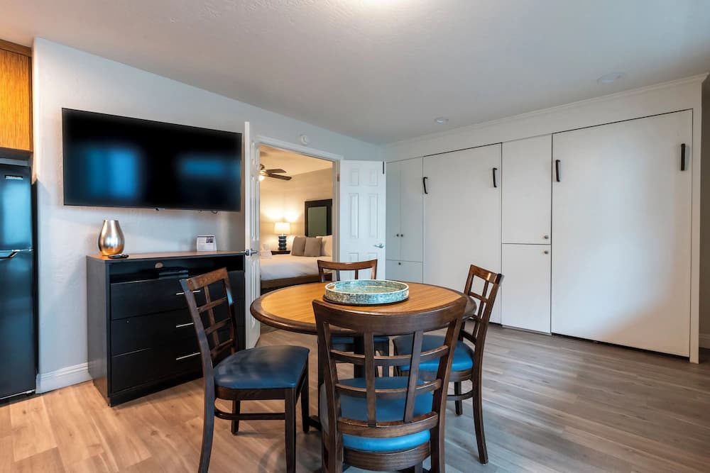 In-room dining