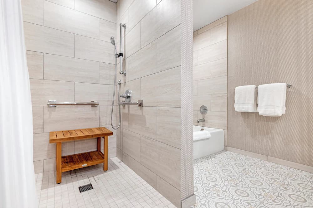 Bathroom amenities